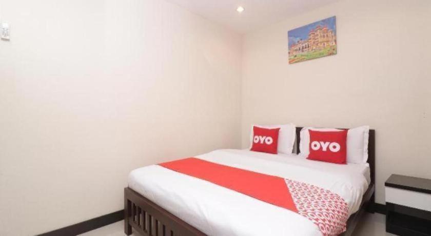 Oyo 253 Kk 11 Boutique Inn Bangkok Exterior photo